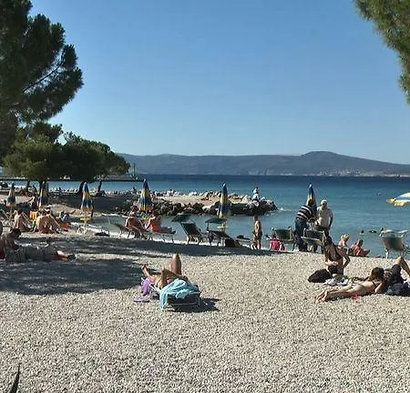 Aleksandra Apartment *